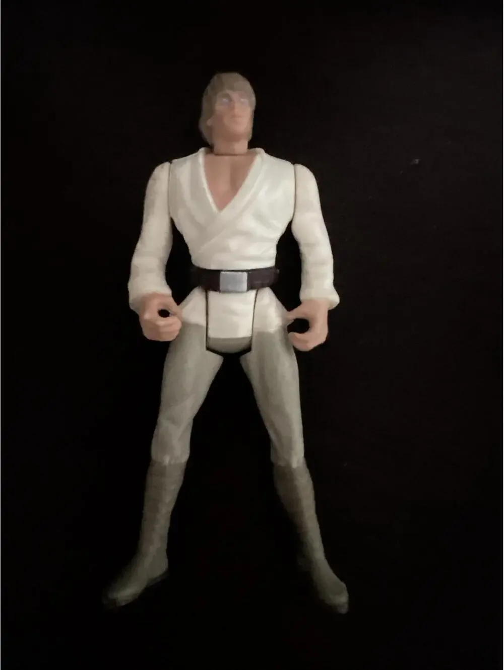 Vintage Kenner Star Wars Luke Skywalker Action Figure 1991 3.75  inches